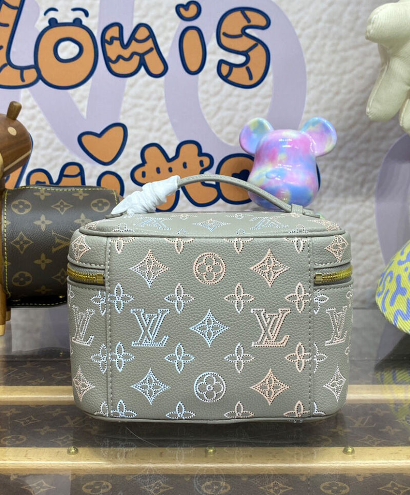 Louis Vuitton Nice Mini M23550 Gray